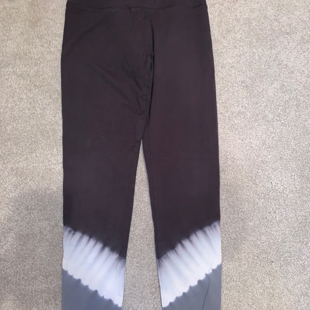 Women Arie Leggings